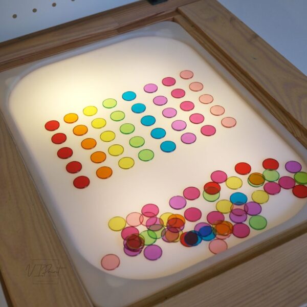 100pc Translucent Light Table Bingo Chips with Metal Ring - Image 3